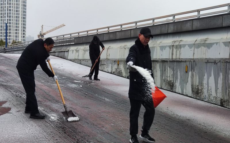 常運(yùn)集團(tuán)積極應(yīng)對(duì)雨雪冰凍天氣保障旅客出行安全